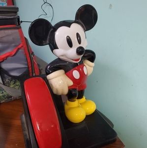 Mickey Mouse telephone